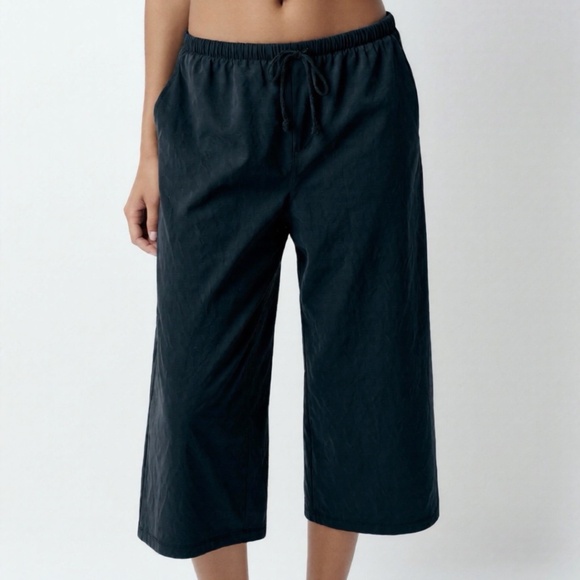 Oak & Fort Pants - Oak & Fort Wide Leg Capri Pants Womens Size Small Black Faded Boho Modal
